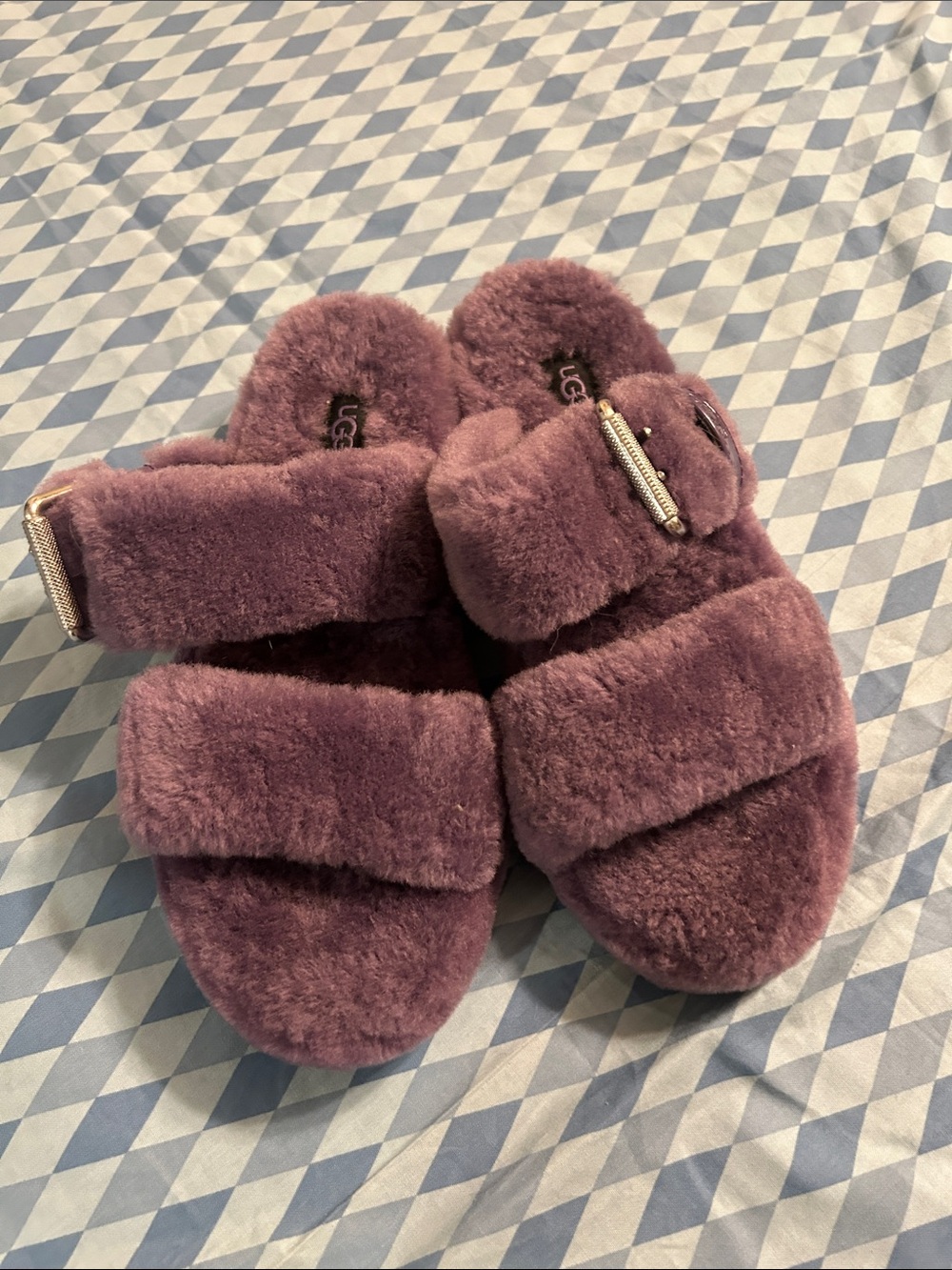 Ugg purple fuzzy slides size 7